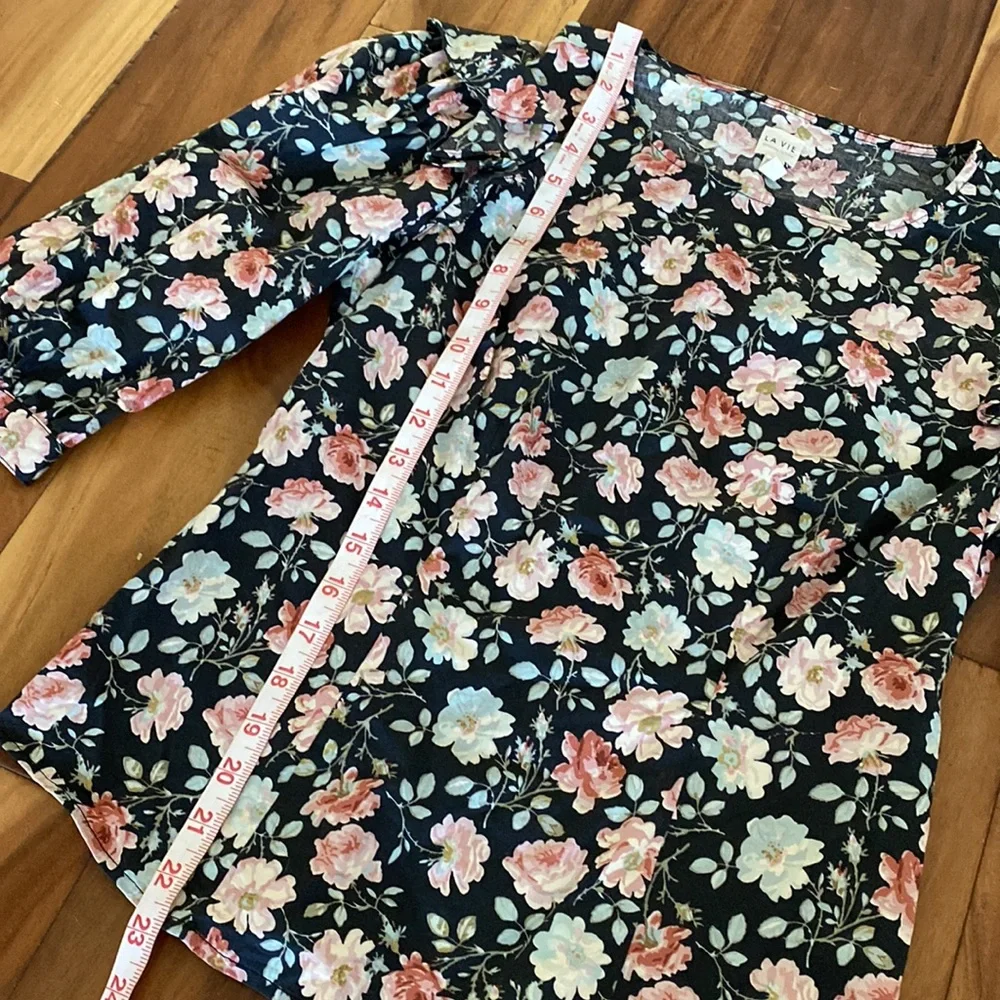 LA VIE REBECCA TAYLOR TOP ARIANE BLACK ROSE PRINT Cottagecore Size Small - Picture 8 of 8